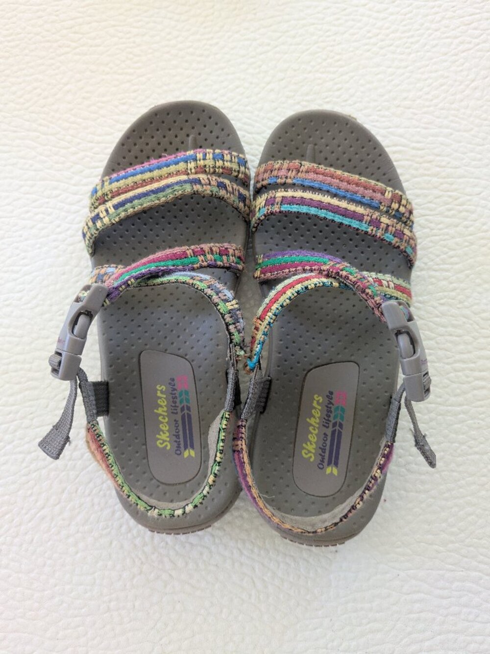 Sketchers sandals size 5
